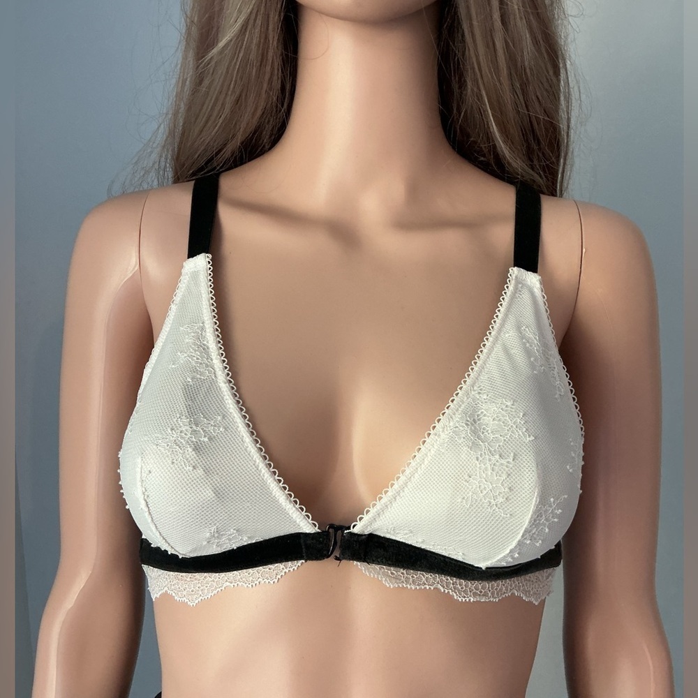 Victoria's Secret Black and White Lace Bralette